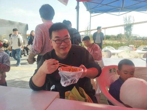 網(wǎng)紅游客接待多少人,網(wǎng)紅景點(diǎn)魅力無限